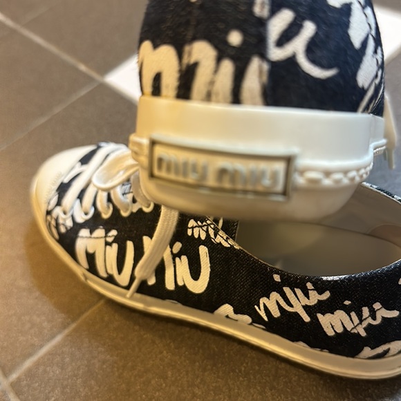 Miu Miu sneakers, size 37.5, condition inside like new, worn only a few times. - Picture 8 of 13
